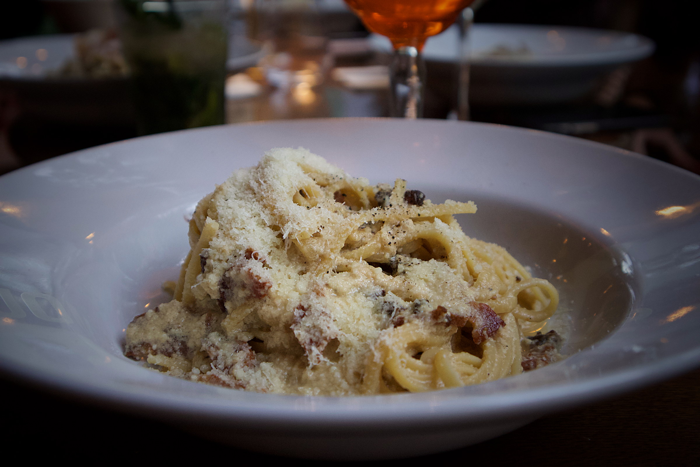 Spaghetti carbonara, guanciale et pecorino